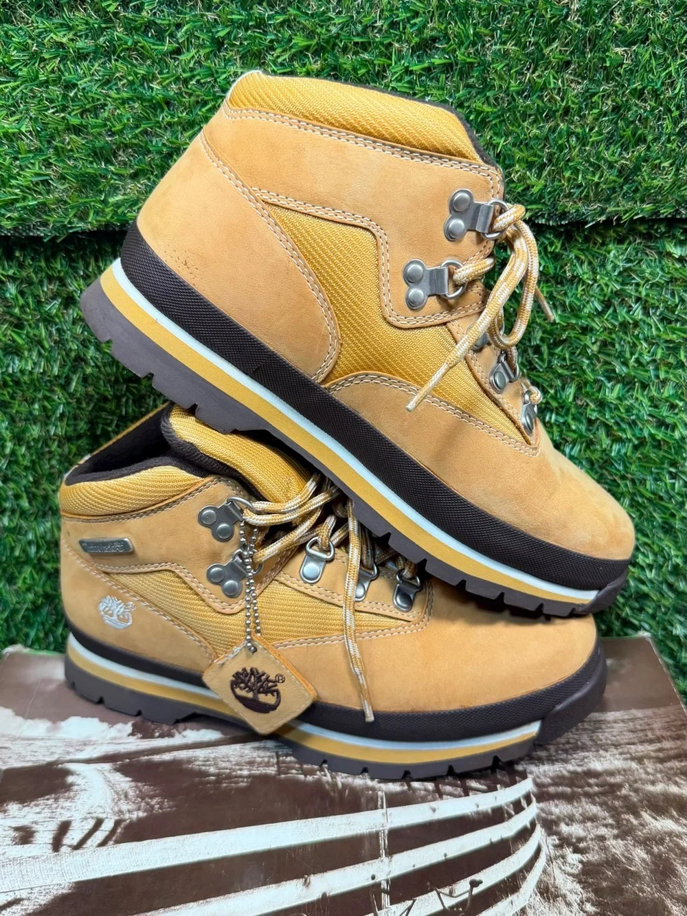 Timberland Euro Hiker Youth Size 4.5 M / 6 W Wheat Leather Boots 93961